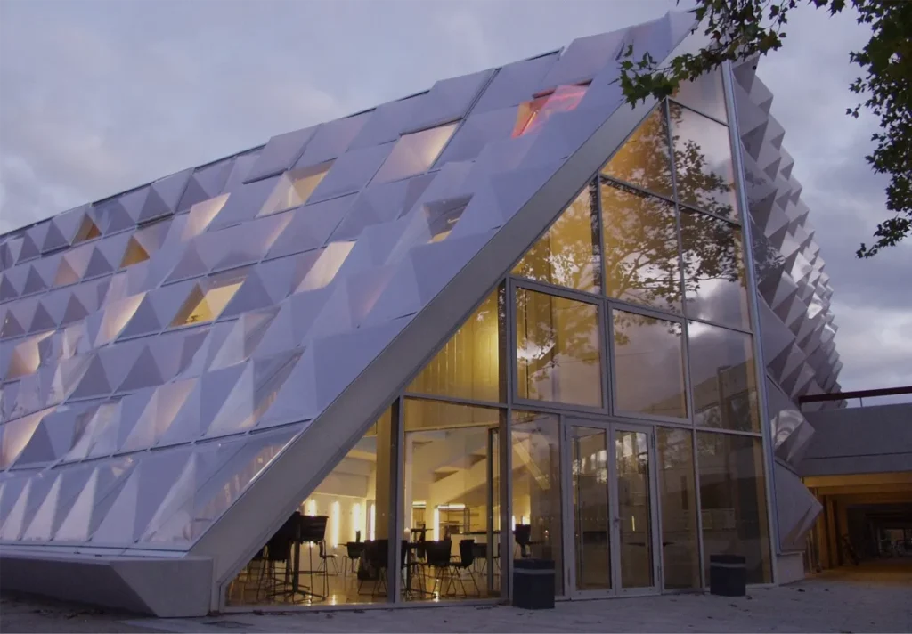 Taastrup Teater, et kulturcentrum i Taastrup, der tilbyder spændende teaterforestillinger